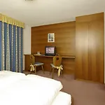 Bed & Breakfast Haus Schrofenstein