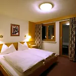 Haus Schrofenstein Lech am Arlberg