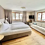 Haus Schrofenstein 3* Lech am Arlberg