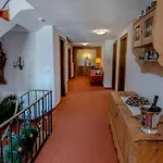 Haus Schrofenstein