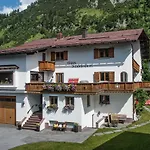Haus Schrofenstein