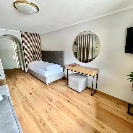 Bed & Breakfast Haus Schrofenstein Lech am Arlberg