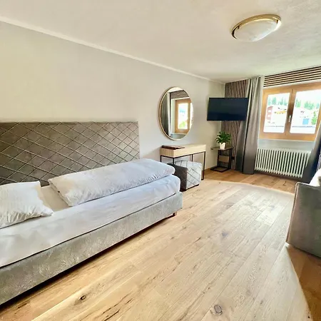 Haus Schrofenstein Frühstückspension 3*