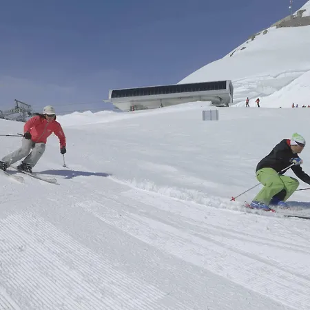 Haus Schrofenstein 3*