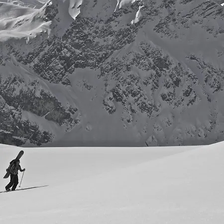 Bed & Breakfast Haus Schrofenstein