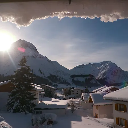 Haus Schrofenstein 3*