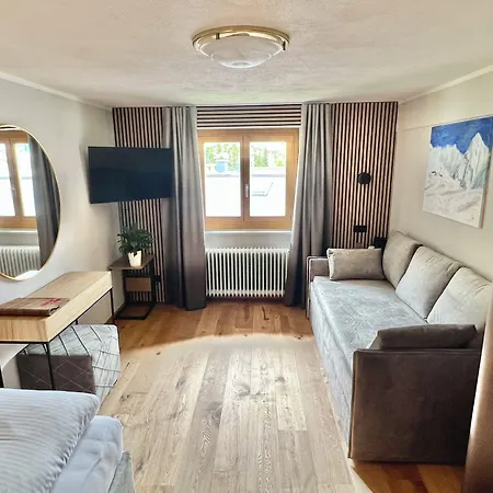 Bed & Breakfast Haus Schrofenstein 3*