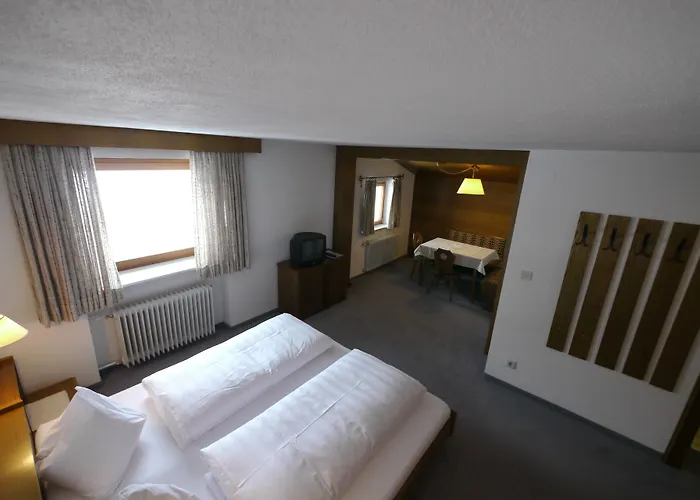 Haus Schrofenstein Nocleg ze śniadaniem