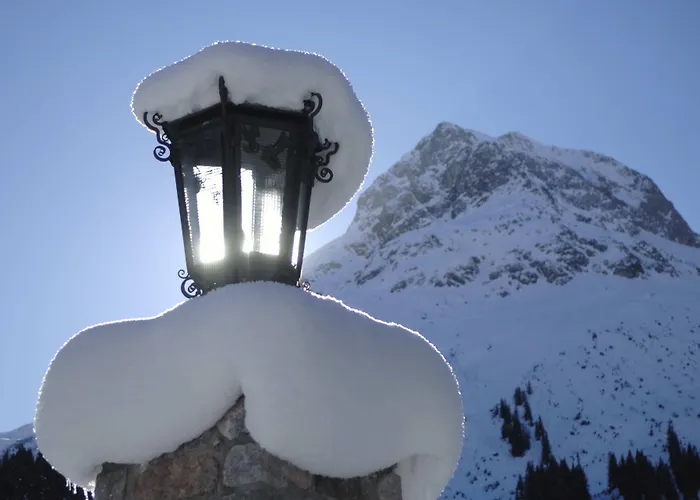 Nocleg ze śniadaniem Haus Schrofenstein 3*